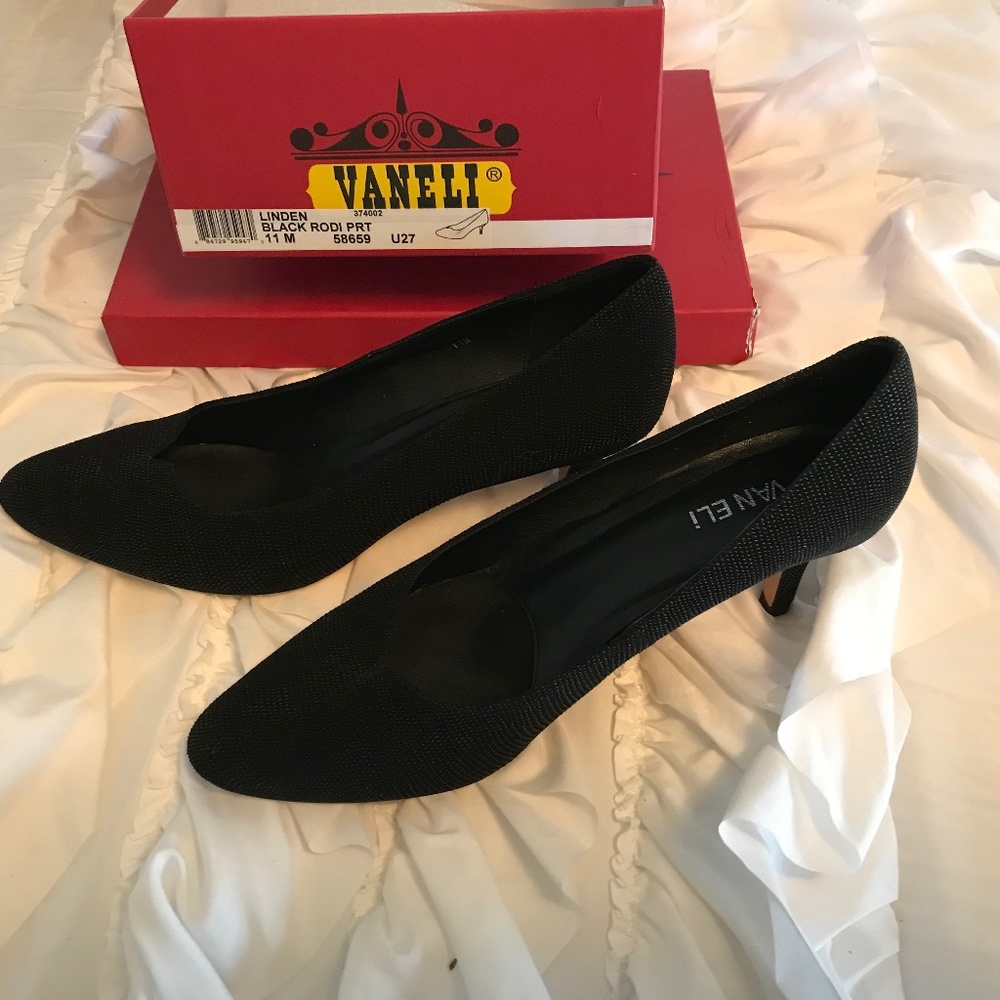 Vaneli pumps size 11 black beaded